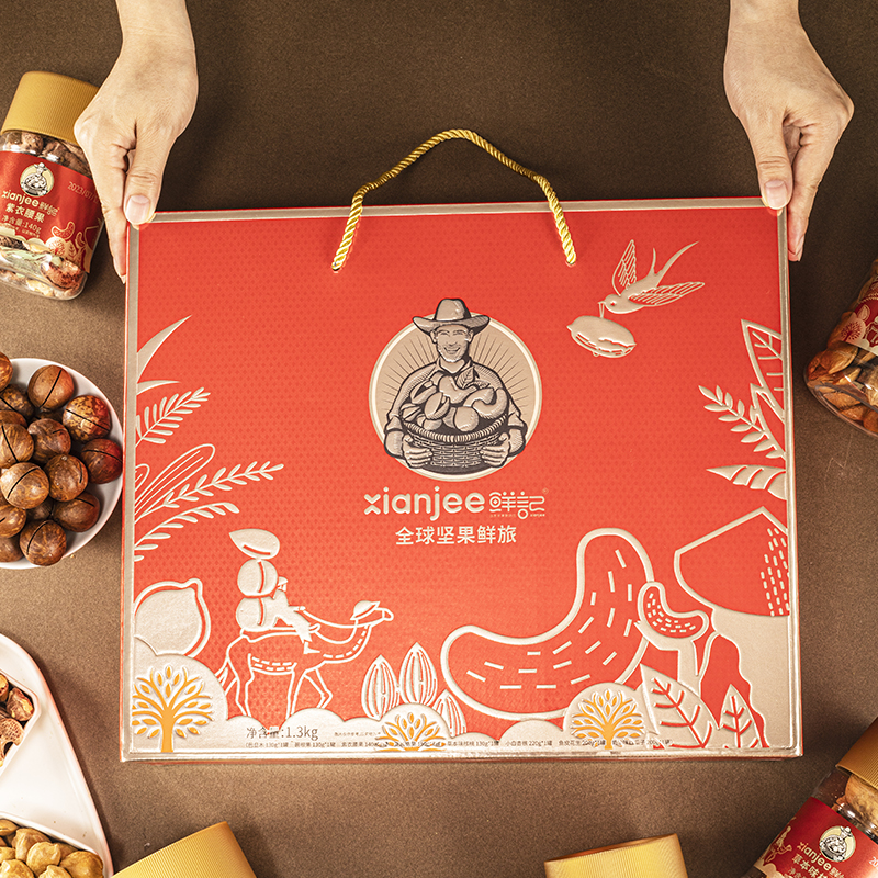 鲜记 全球坚果鲜旅礼盒1.3kg